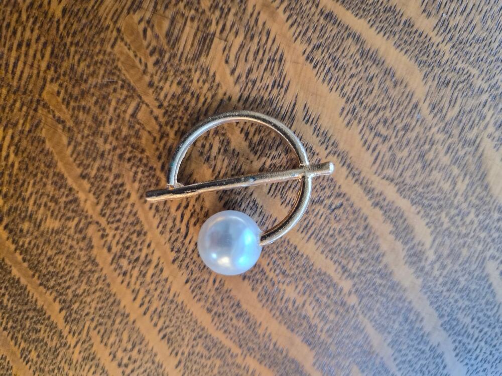 Abstract Gold Tone Faux Pearl Brooch
